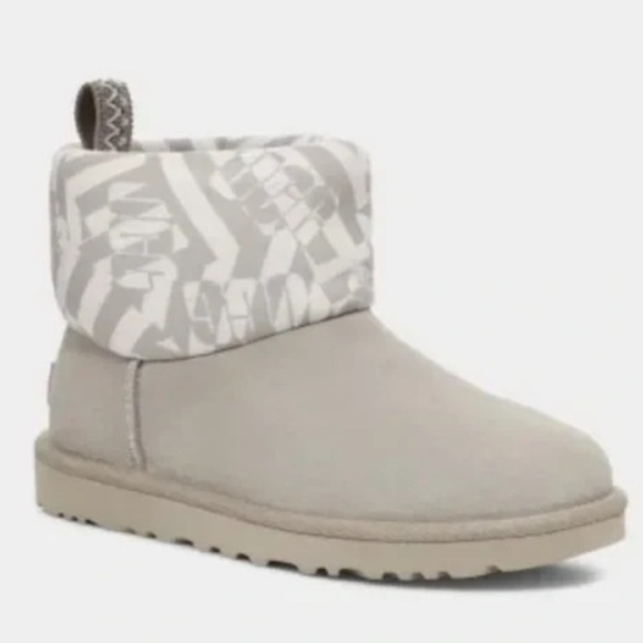 NWT UGG Boots! - Picture 1 of 9